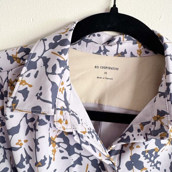 REI Coop Purple + Green Lilac Tint Floral Print Sun Up Midi Shirt Dress - XS - Picture 4 of 9